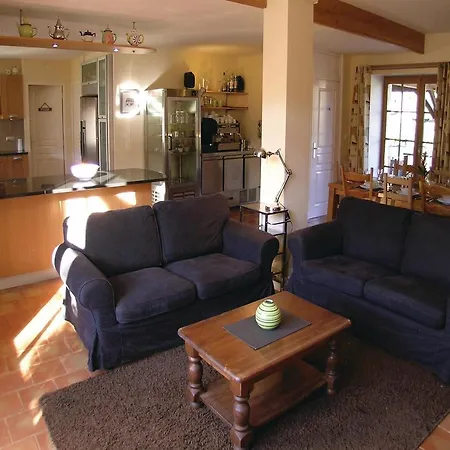 Дом отдыха Five-bedroom Holiday In