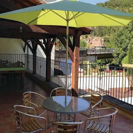 Five-bedroom Holiday In